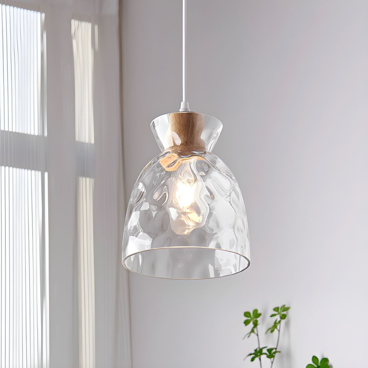 Lumen Nordic Clear Glass Pendant
