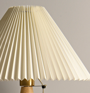 Lumen Akira Vintage Table Lamp