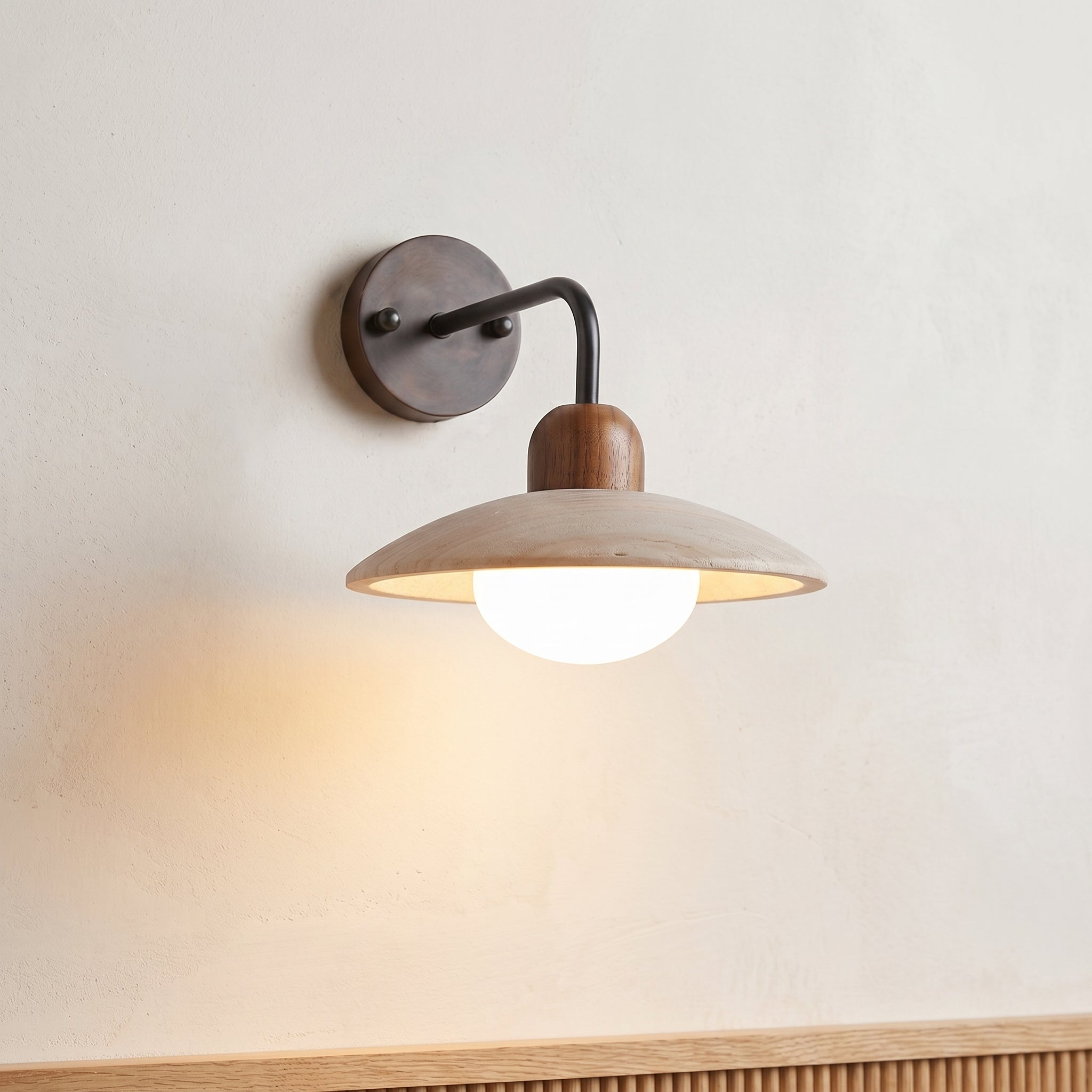 Lumen Carolia Wall Lamp