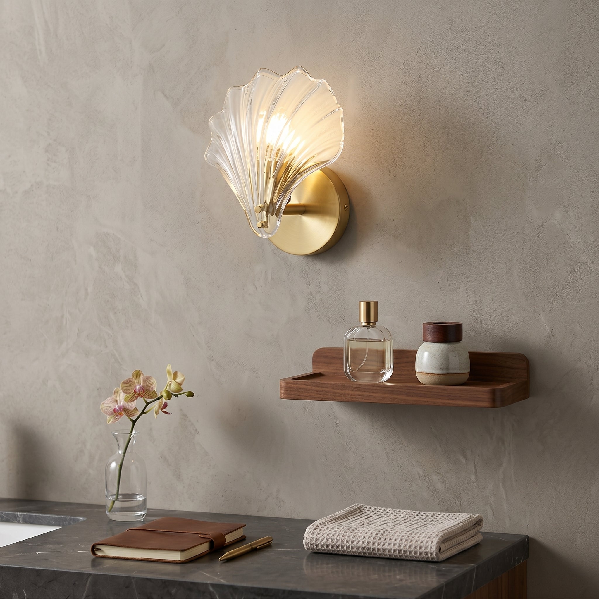 Lumen Brass Seashell Wall Light