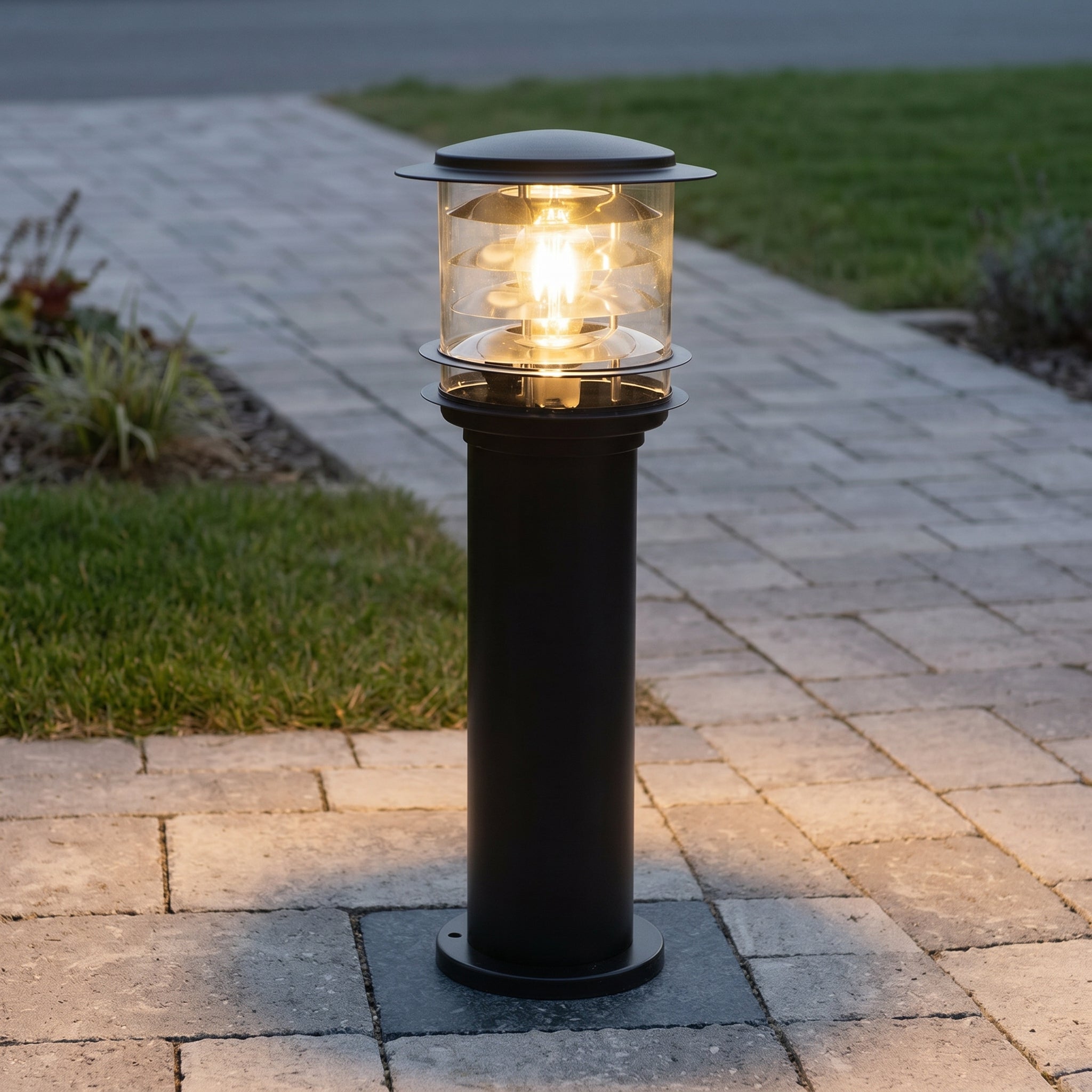 Lumen Tiered Cylinder Outdoor Post Light