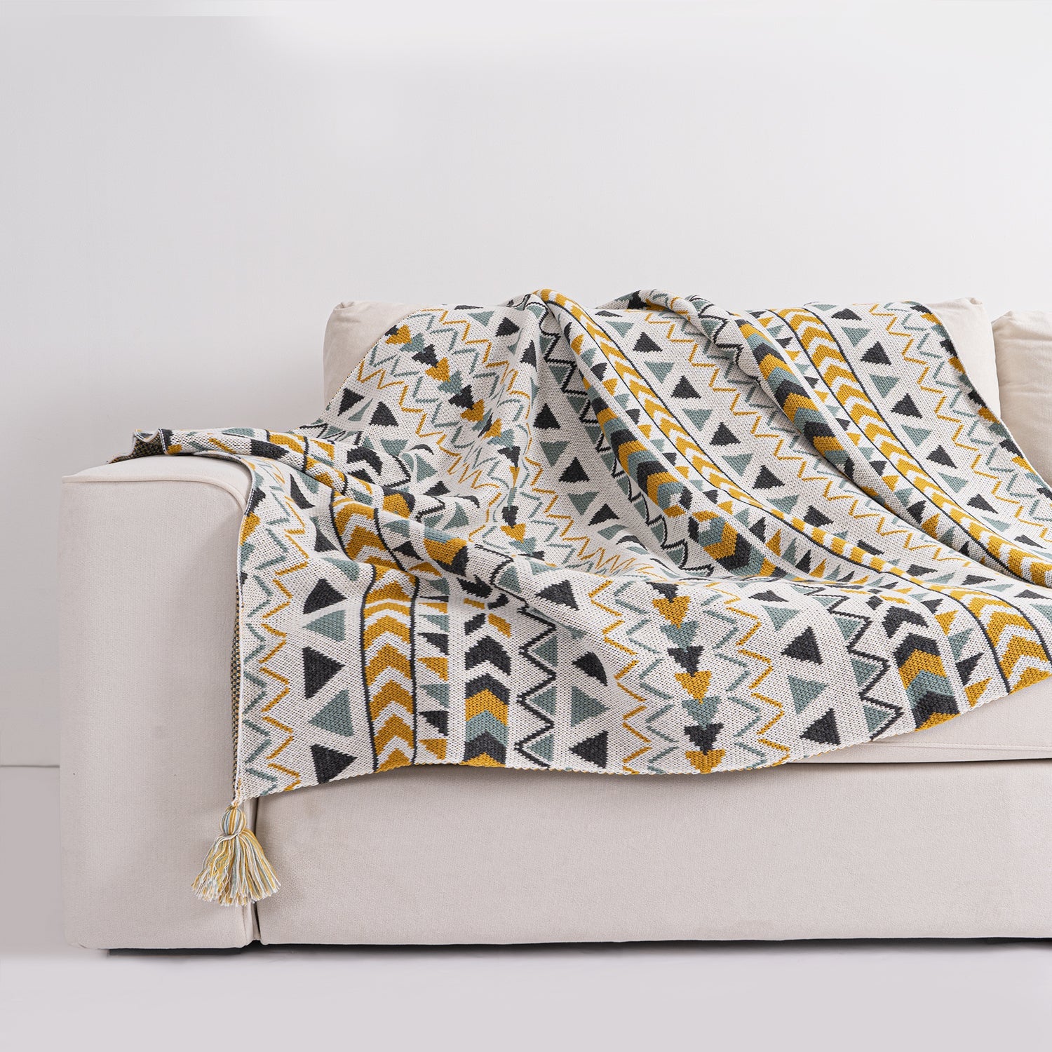 Drapée Tribal Pattern Sofa Throw