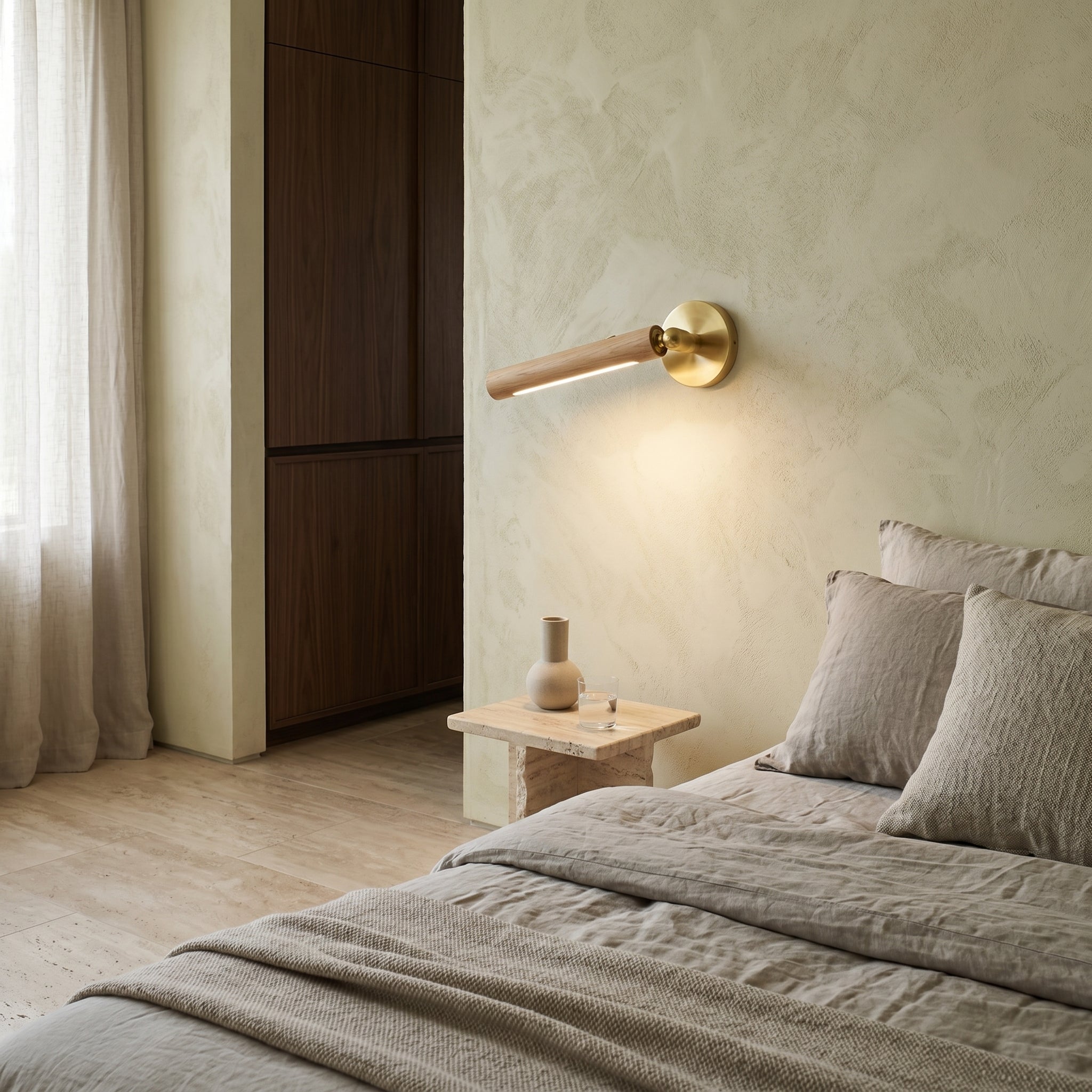 Lumen Rotatable Wood Wall Lamp