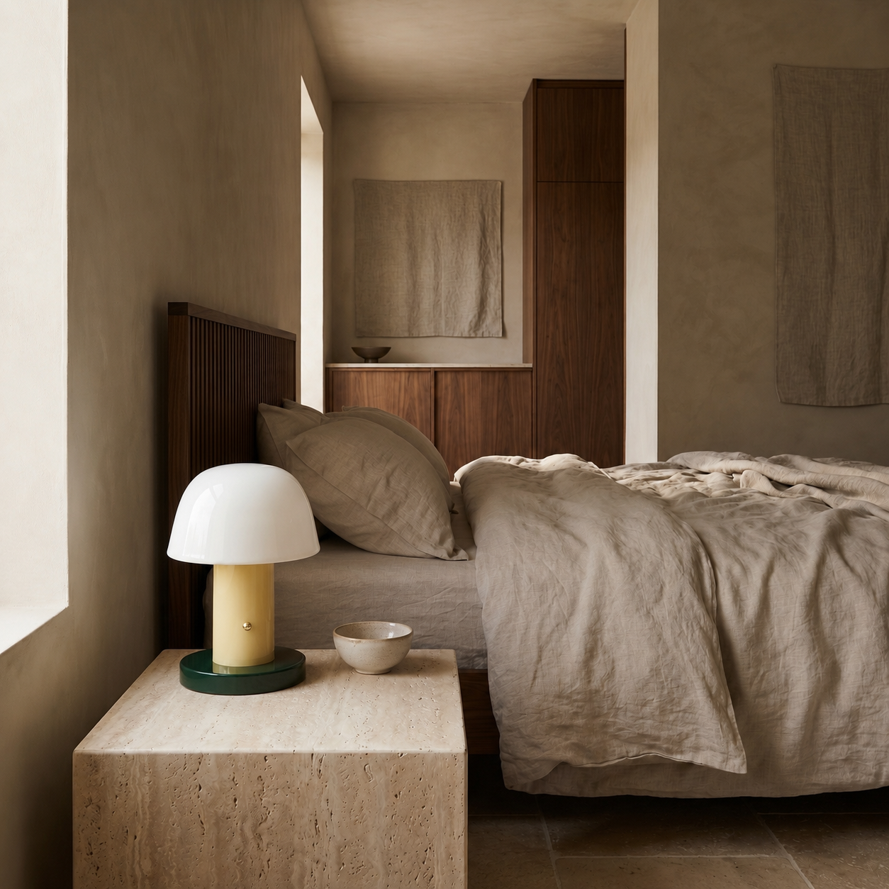 Lumen Nordic House Table Lamp