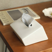 Atelier Geometric Tissue Box