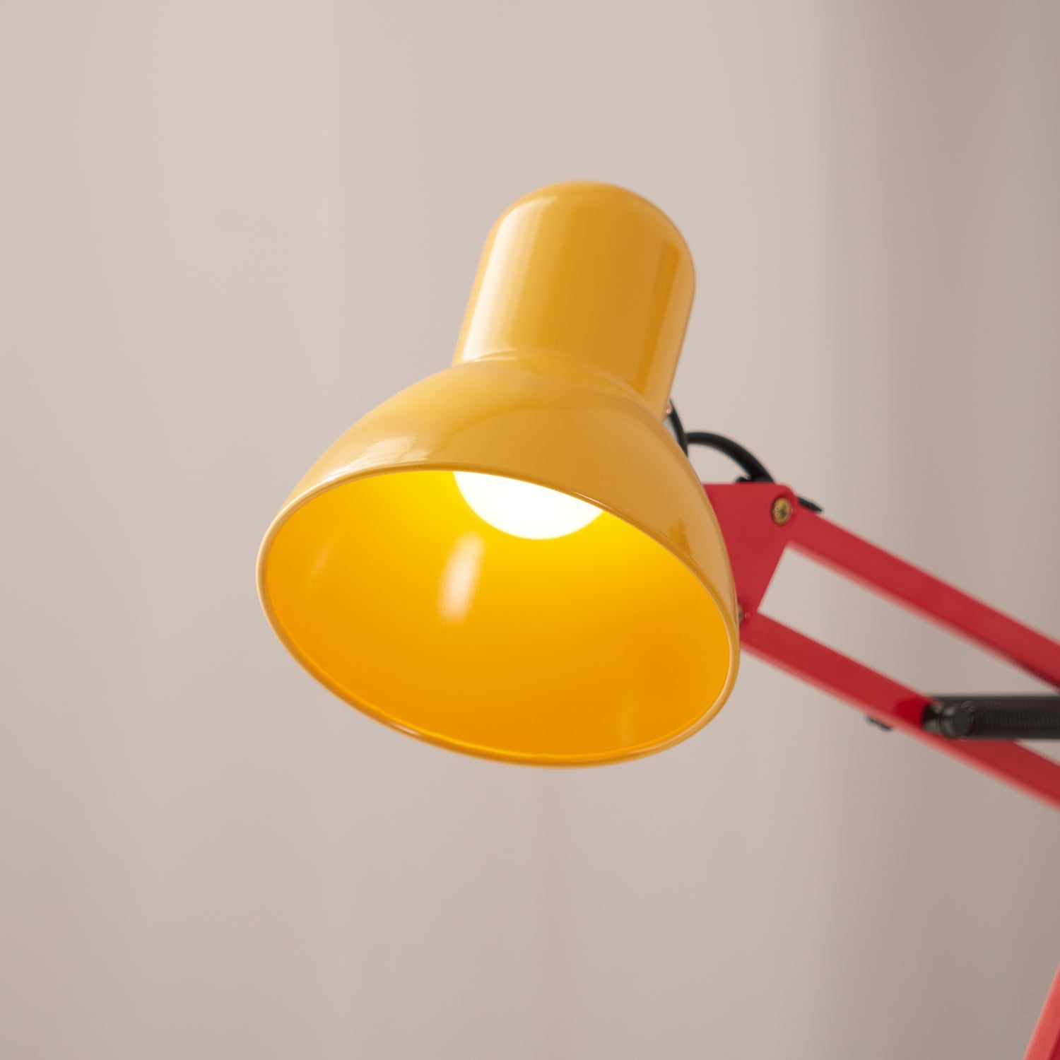 Lumen Flexo Memphis Table Lamp
