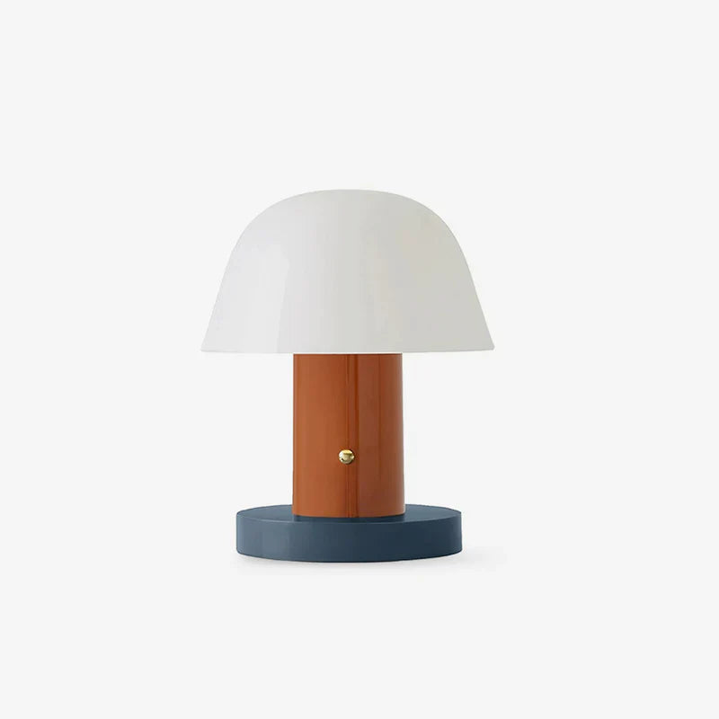 Lumen Nordic House Table Lamp