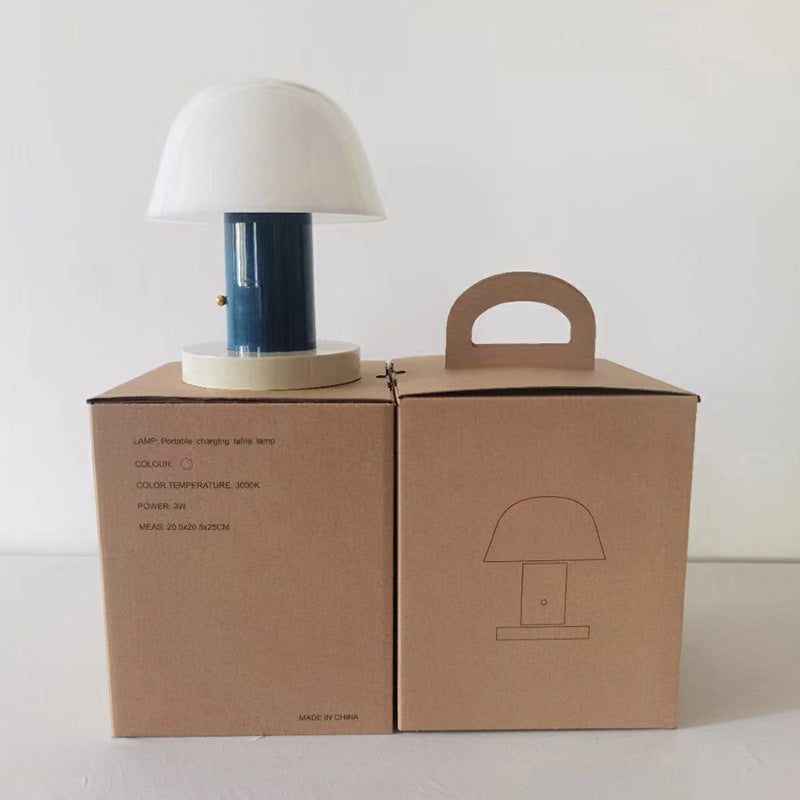 Lumen Nordic House Table Lamp