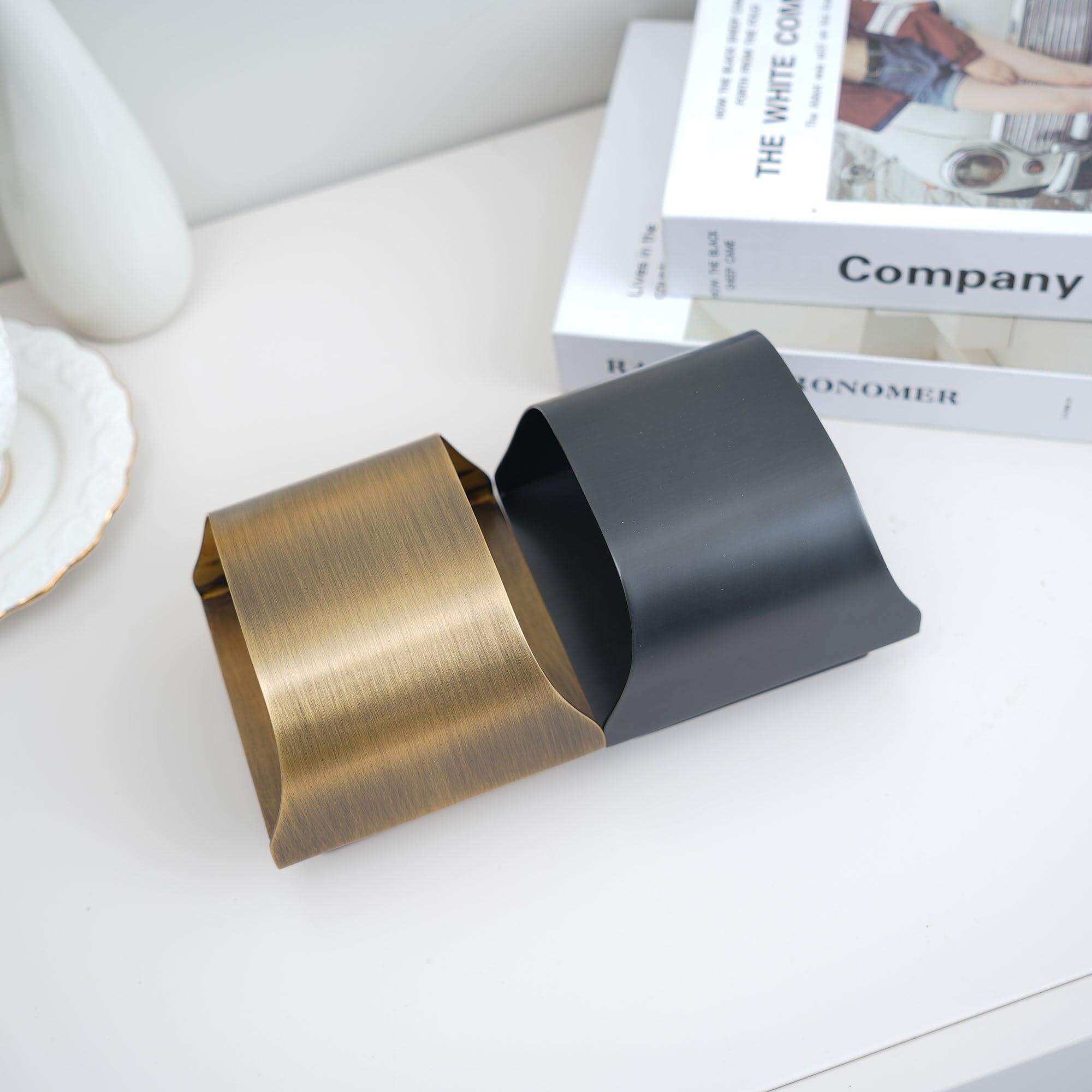 Lumen Fluted Brass Wall Sconce