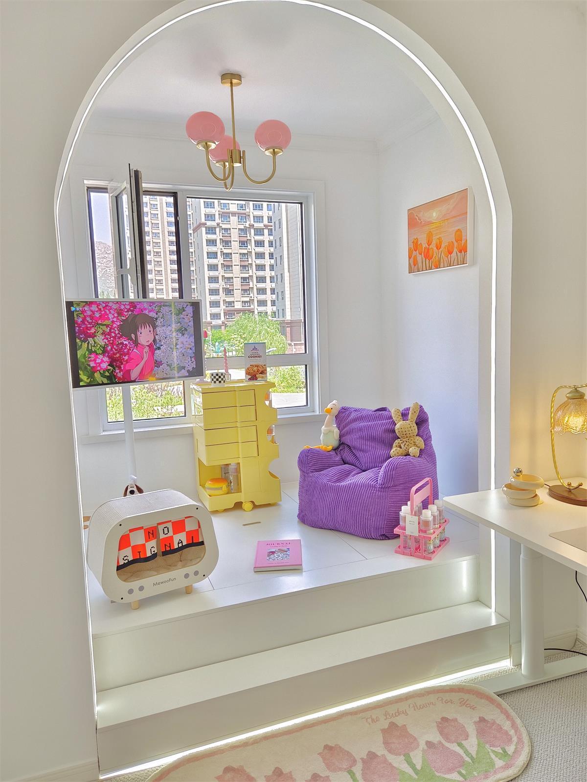 Lumen Marshmallow Pendant Light