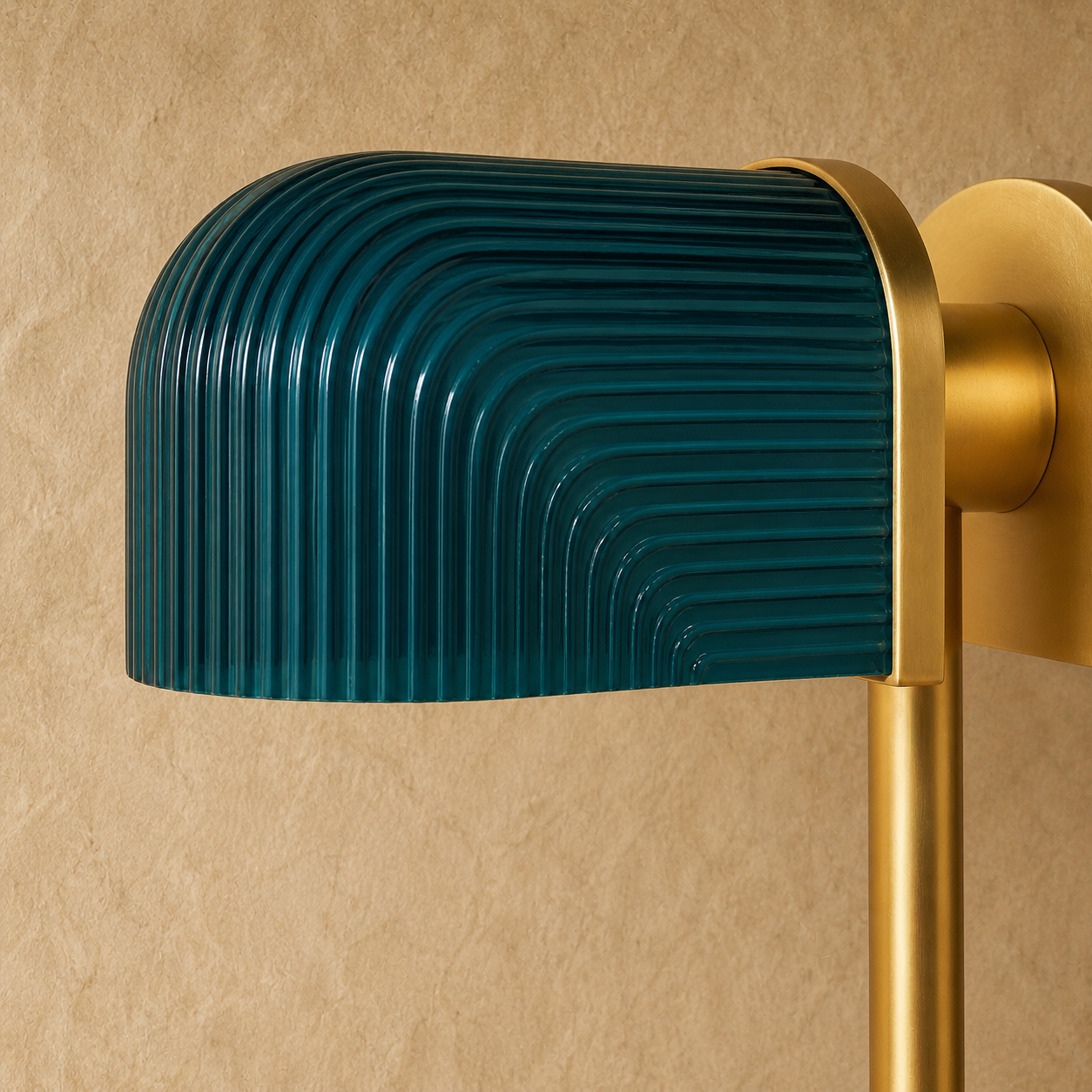 Lumen Olivane Vintage Glass Table Lamp