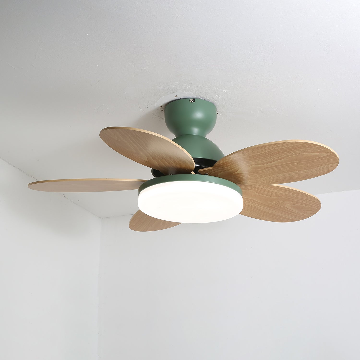 Lumen Petal Blade Ceiling Fan