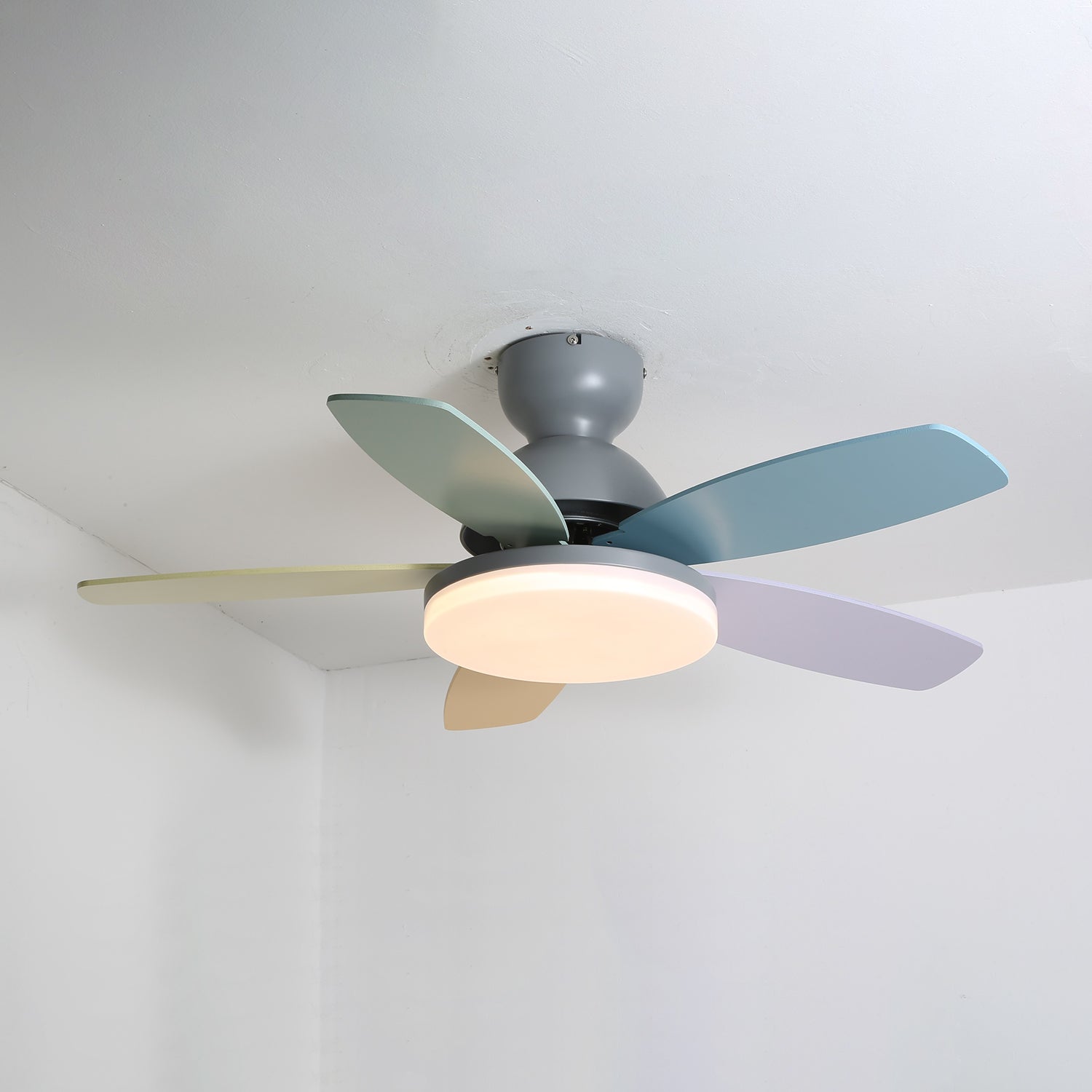 Lumen Petal Blade Ceiling Fan