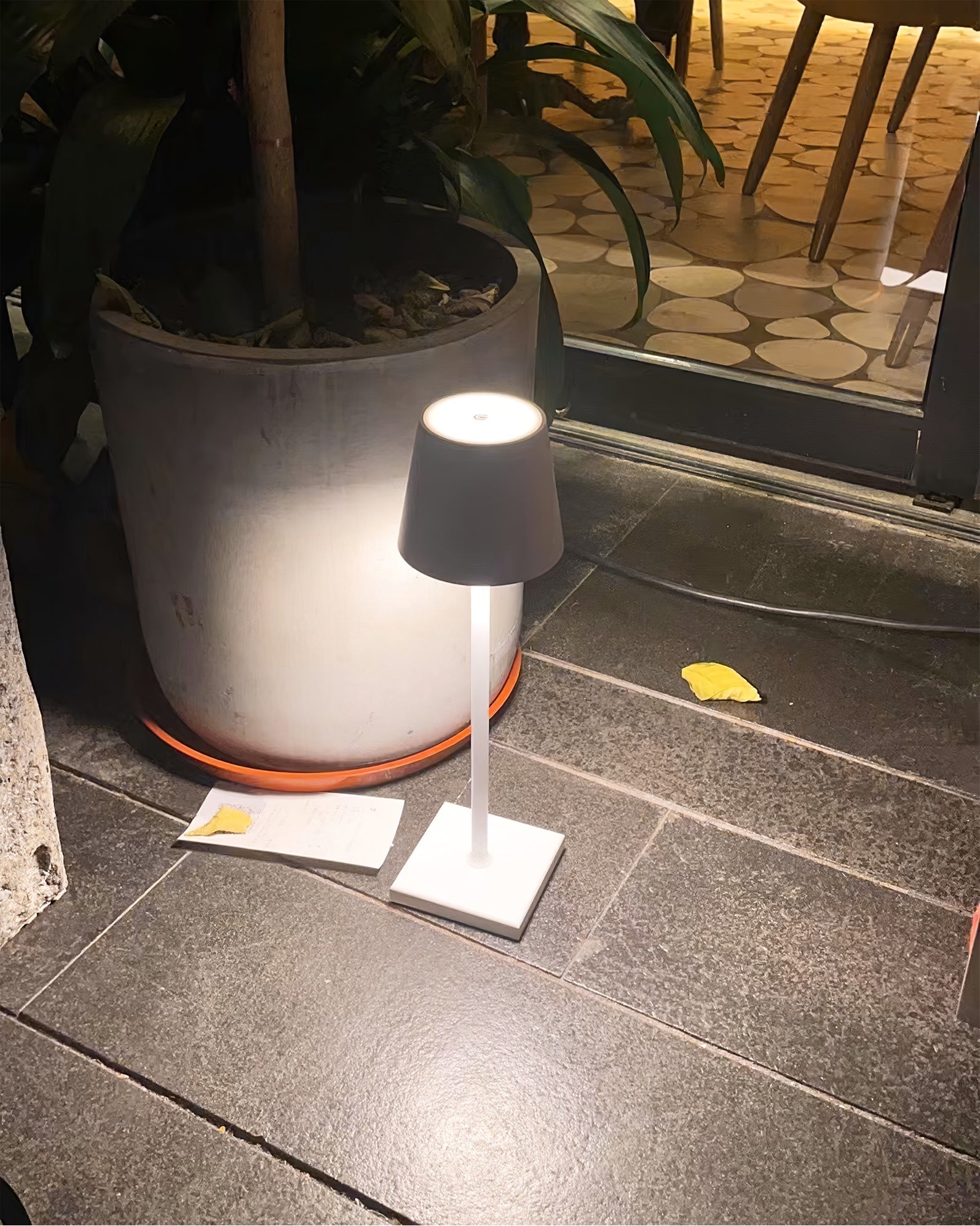 Lumen Doku Table Lamp