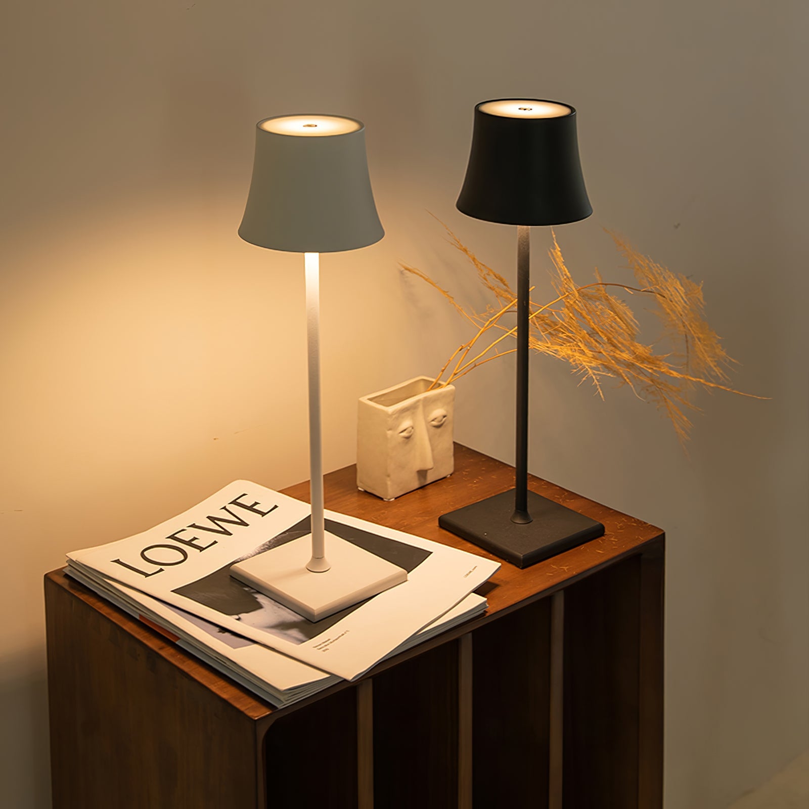 Lumen Doku Table Lamp