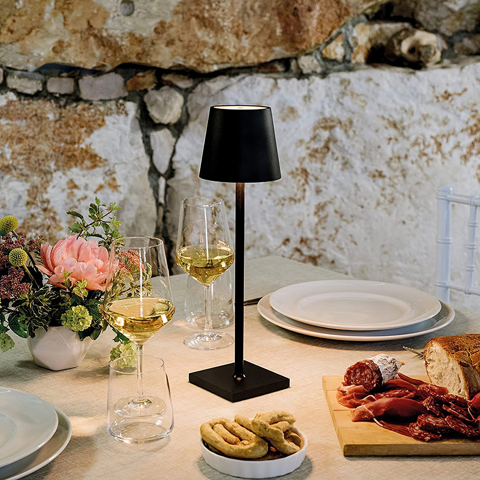 Lumen Doku Table Lamp