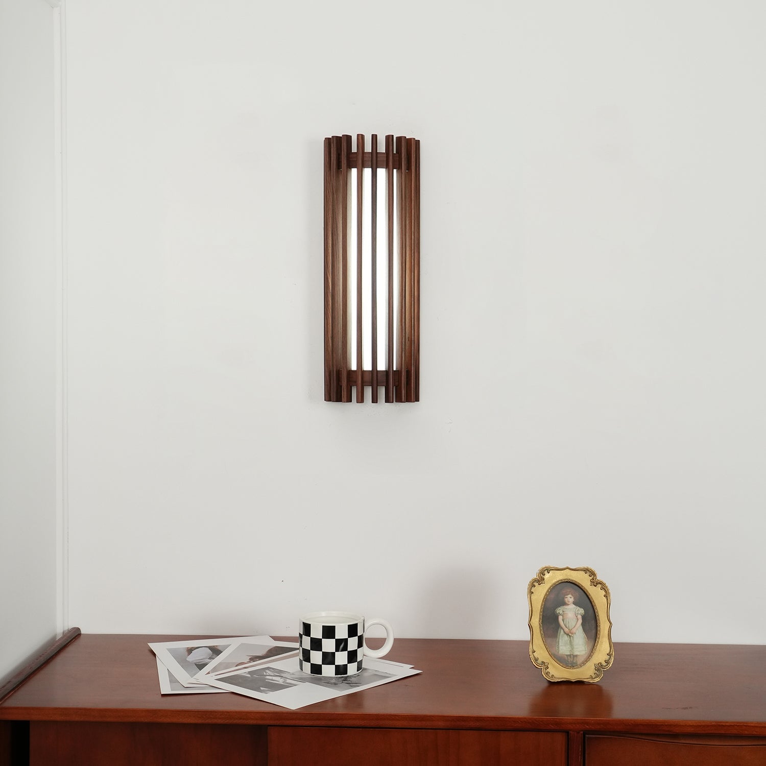 Lumen Regina Walnut Wall Lamp