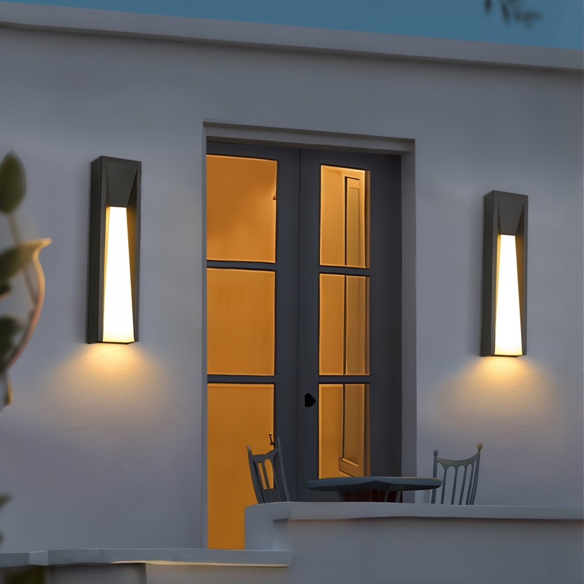 Lumen Slim Outdoor Wall Light