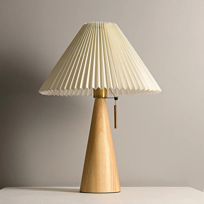 Lumen Akira Vintage Table Lamp