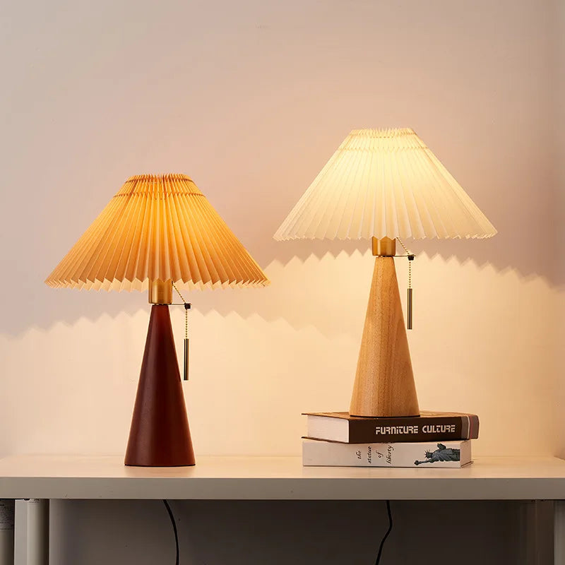 Lumen Akira Vintage Table Lamp