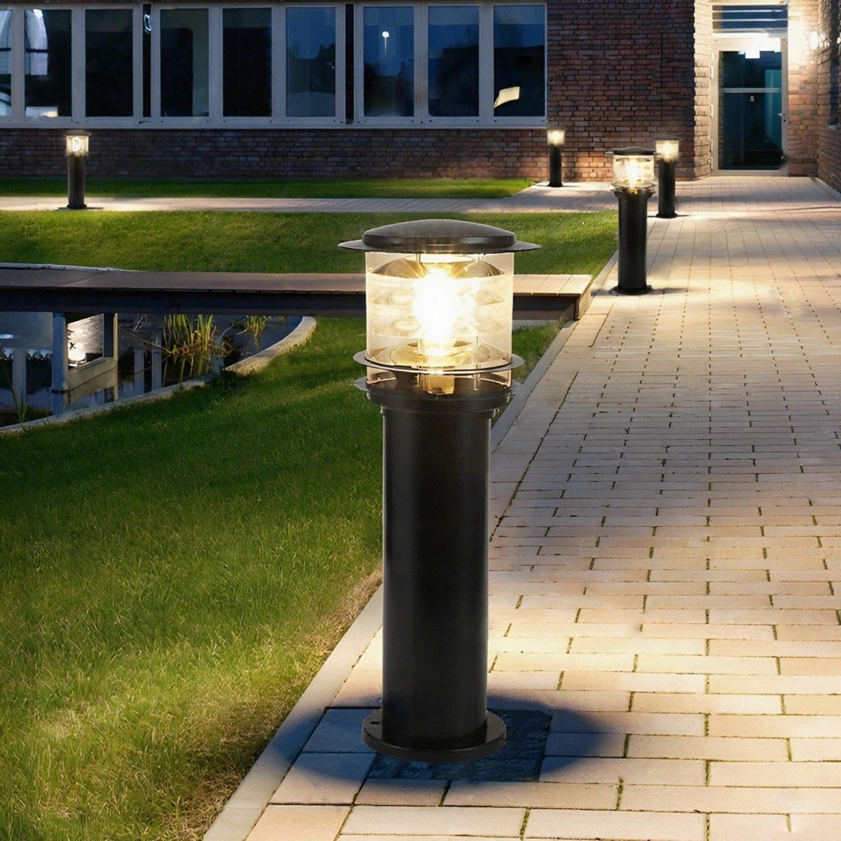 Lumen Tiered Cylinder Outdoor Post Light